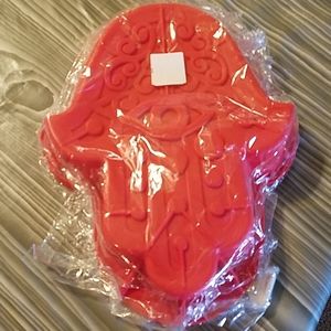 Brand new hamsa cilicone baking cake